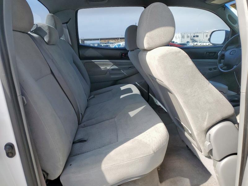 3TMJU62N76M018716 - 2006 TOYOTA TACOMA DOUBLE CAB PRERUNNER WHITE photo 10