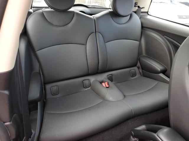 WMWSU3C54DT684221 - 2013 MINI COOPER RED photo 10