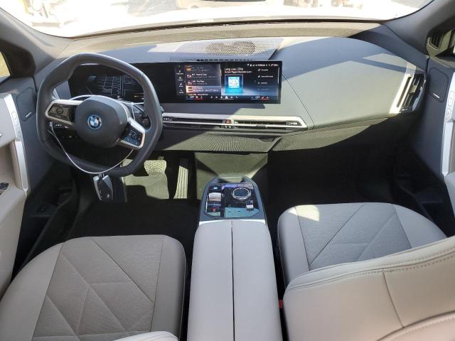 WB523CF05RCP88466 - 2024 BMW IX XDRIVE50 BLUE photo 8