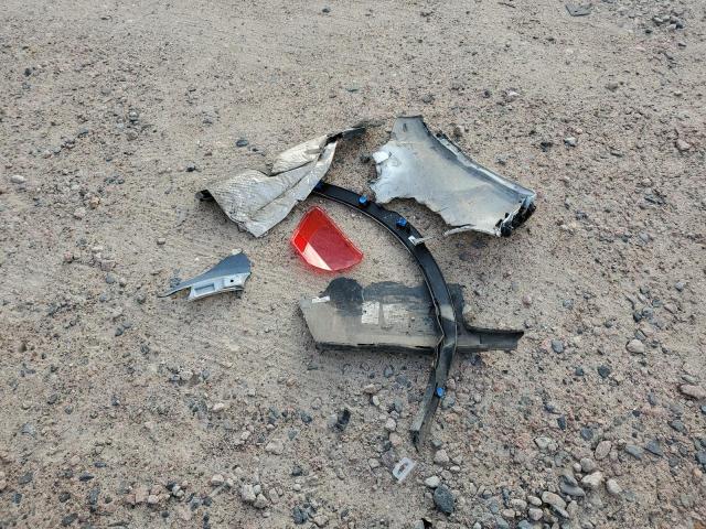 SALVP2BG0GH111711 - 2016 LAND ROVER RANGE ROVE SE WHITE photo 13