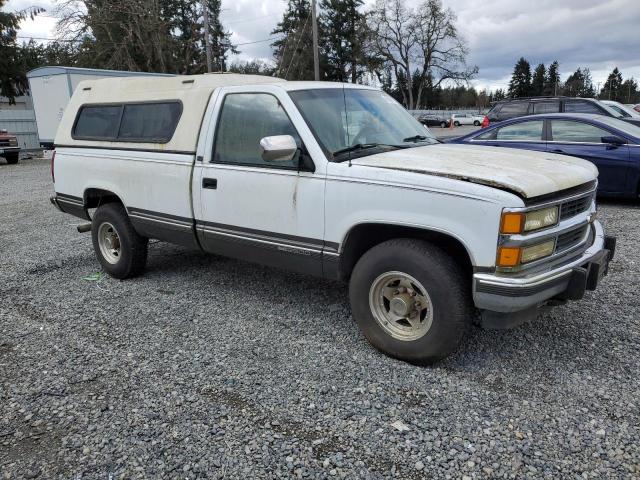 1GTGC24F9NE527769 - 1992 GMC SIERRA C2500 WHITE photo 4