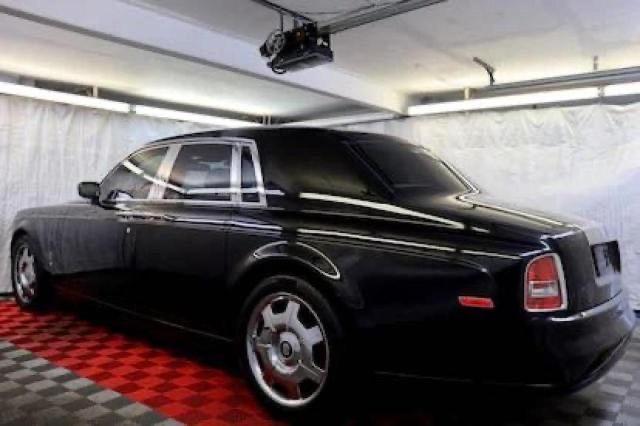SCA1S68547UX08408 - 2007 ROLLS-ROYCE PHANTOM შავი ფოტო 4