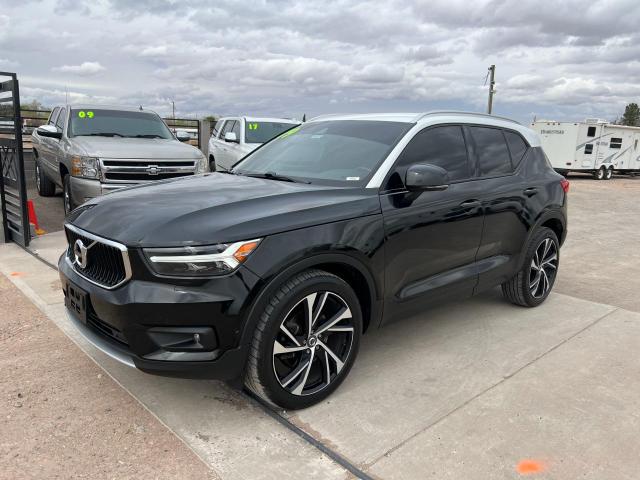 YV4AC2HK7K2087414 - 2019 VOLVO XC40 T4 MOMENTUM BLACK photo 1