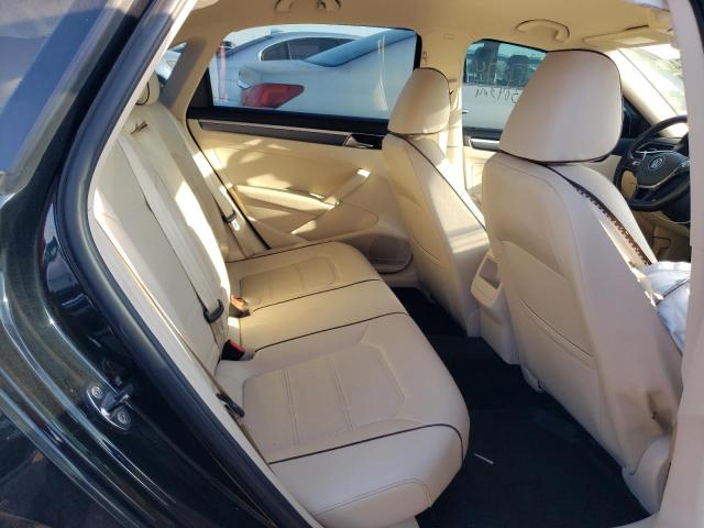1VWDT7A30HC018905 - 2017 VOLKSWAGEN PASSAT R-LINE أسود صورة 11