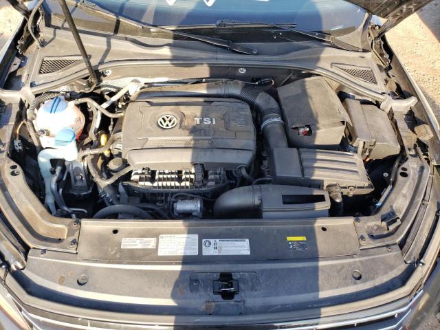 1VWDT7A30HC018905 - 2017 VOLKSWAGEN PASSAT R-LINE أسود صورة 12