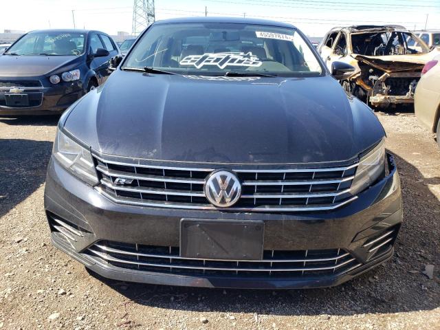 1VWDT7A30HC018905 - 2017 VOLKSWAGEN PASSAT R-LINE أسود صورة 5