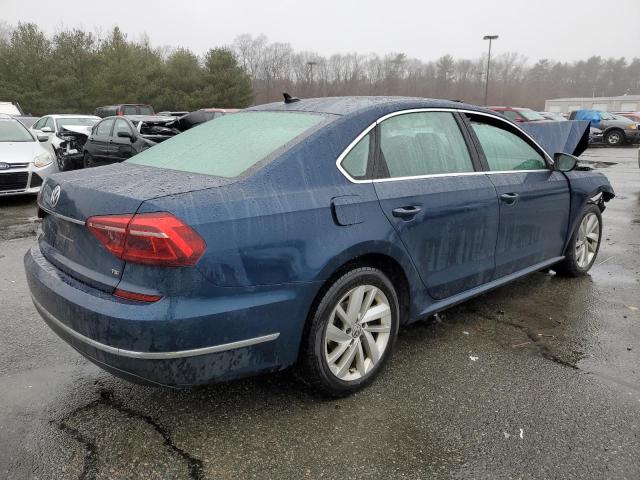 1VWBA7A3XJC010684 - 2018 VOLKSWAGEN PASSAT SE BLUE photo 3