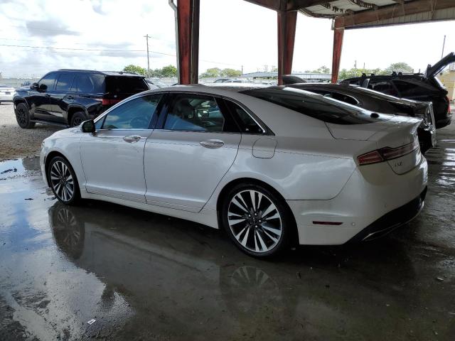 3LN6L5E94KR634206 - 2019 LINCOLN MKZ RESERVE II WHITE photo 2