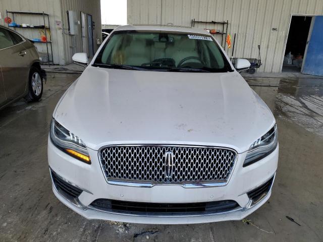 3LN6L5E94KR634206 - 2019 LINCOLN MKZ RESERVE II WHITE photo 5