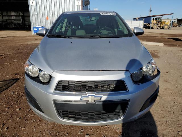 1G1JA5SH1E4143811 - 2014 CHEVROLET SONIC LS 银色 照片 5