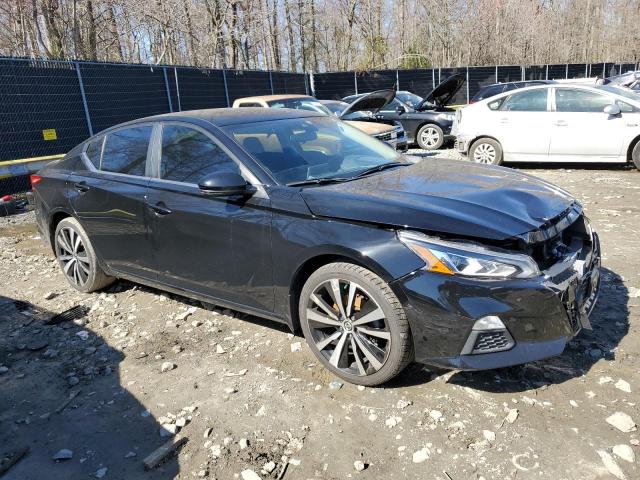 1N4BL4CW4LC169390 - 2020 NISSAN ALTIMA SR BLACK photo 4