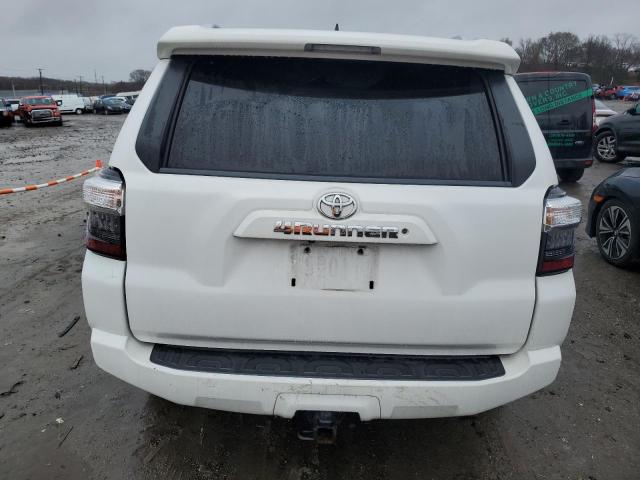 JTEBU5JR7F5255758 - 2015 TOYOTA 4RUNNER SR5 WHITE photo 6