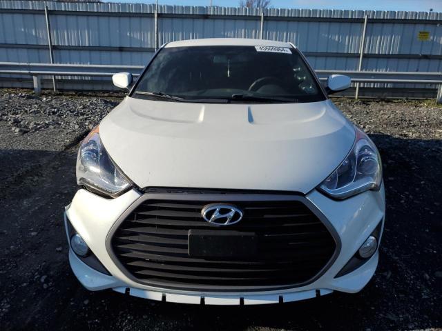 KMHTC6AE7GU296344 - 2016 HYUNDAI VELOSTER TURBO WHITE photo 5