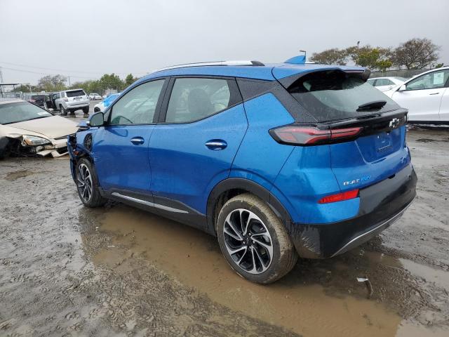 1G1FZ6S03N4115331 - 2022 CHEVROLET BOLT EUV PREMIER BLUE photo 2