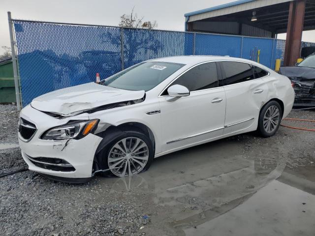 1G4ZP5SS9JU142237 - 2018 BUICK LACROSSE ESSENCE WHITE photo 1