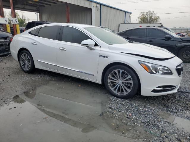 1G4ZP5SS9JU142237 - 2018 BUICK LACROSSE ESSENCE WHITE photo 4