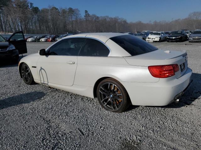 WBADX7C5XDJ590296 - 2013 BMW 335 I WHITE photo 2