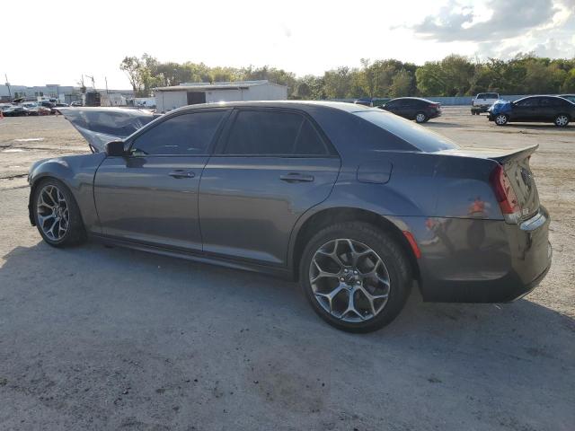 2C3CCABT3JH151367 - 2018 CHRYSLER 300 S GRAY photo 2