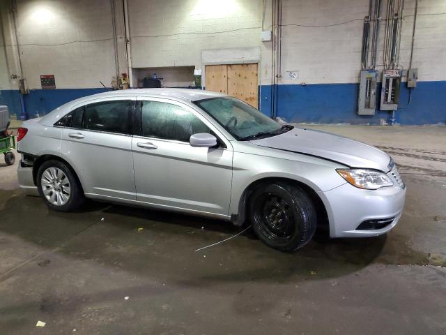 1C3CCBABXCN296088 - 2012 CHRYSLER 200 LX SILVER photo 4