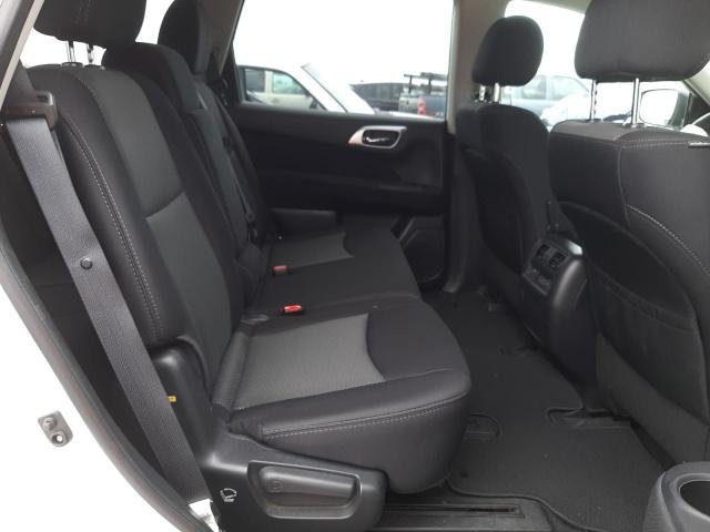 5N1DR2MN2HC903877 - 2017 NISSAN PATHFINDER S 白色 照片 10