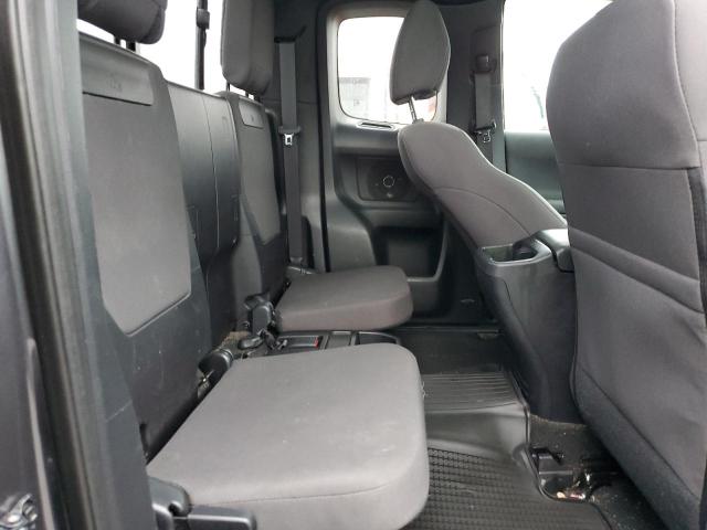 5TFSZ5AN4HX075695 - 2017 TOYOTA TACOMA ACCESS CAB ნაცრისფერი ფოტო 10