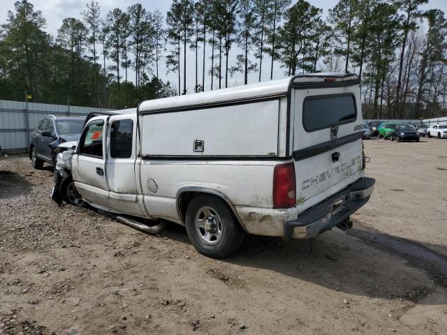 2GCEC19VX31149588 - 2003 CHEVROLET SILVERADO C1500 WHITE photo 2