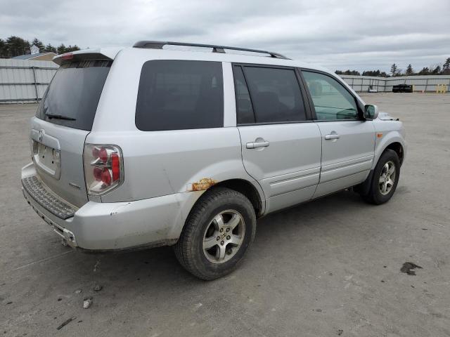 2HKYF18506H554223 - 2006 HONDA PILOT EX SILVER photo 3