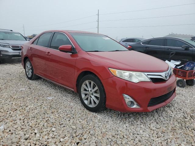 4T1BF1FK2EU813650 - 2014 TOYOTA CAMRY L RED photo 4