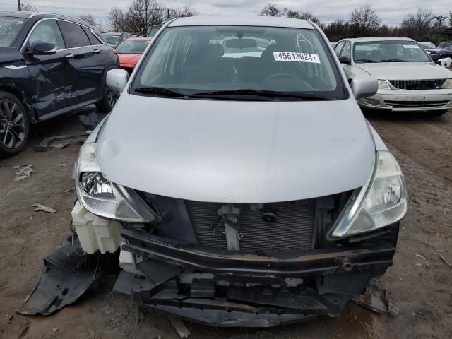 3N1BC1CP3AL384944 - 2010 NISSAN VERSA S GRAY photo 5