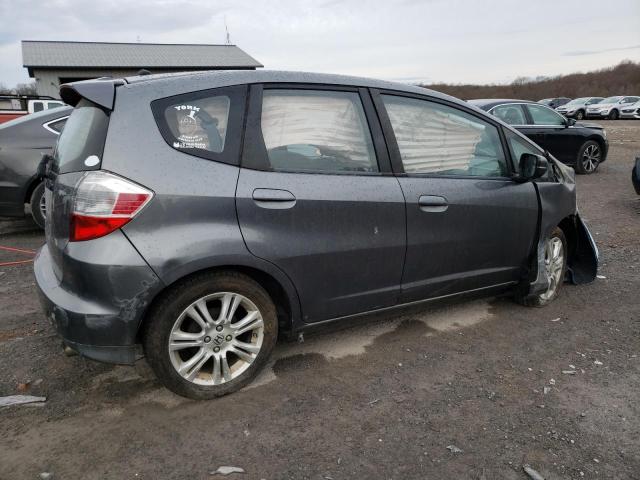 JHMGE8H58BC015960 - 2011 HONDA FIT SPORT GRAY photo 3