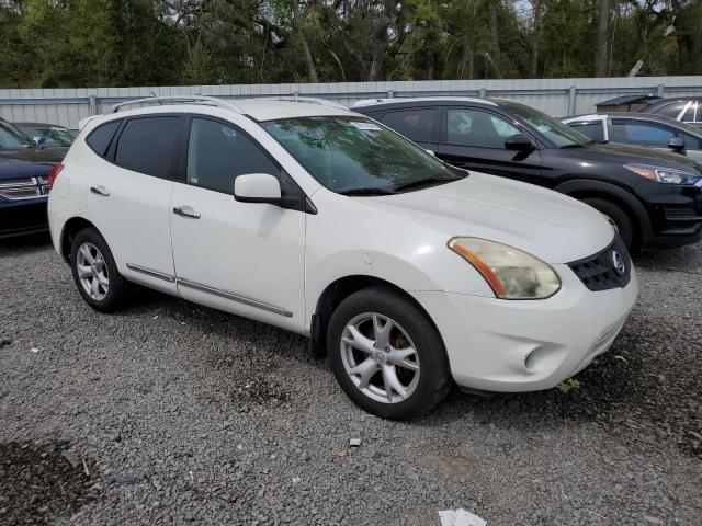 JN8AS5MT6BW179701 - 2011 NISSAN ROGUE S WHITE photo 4