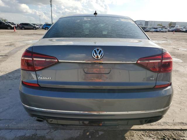 1VWDT7A31HC073864 - 2017 VOLKSWAGEN PASSAT R-LINE Grau Foto 6