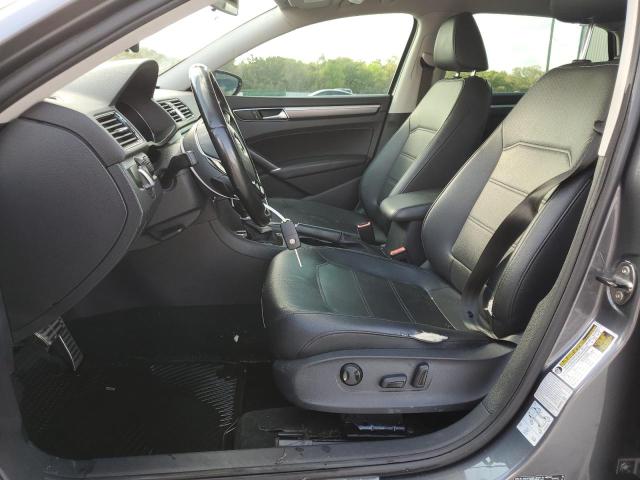 1VWDT7A31HC073864 - 2017 VOLKSWAGEN PASSAT R-LINE Grau Foto 7