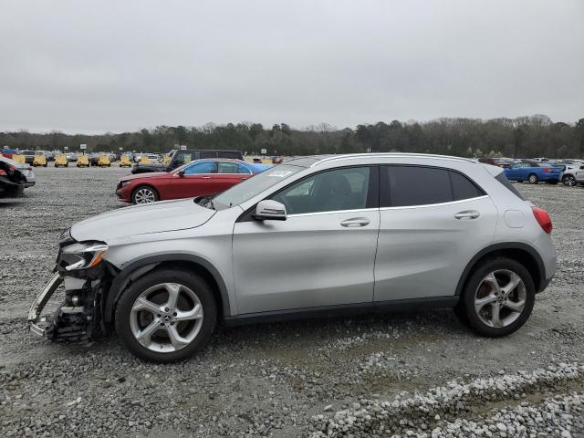 WDCTG4GB4JJ399167 - 2018 MERCEDES-BENZ GLA 250 4MATIC SILVER photo 1