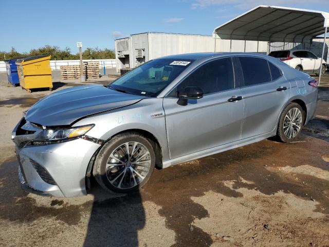 4T1G31AK5LU523650 - 2020 TOYOTA CAMRY SE SILVER photo 1