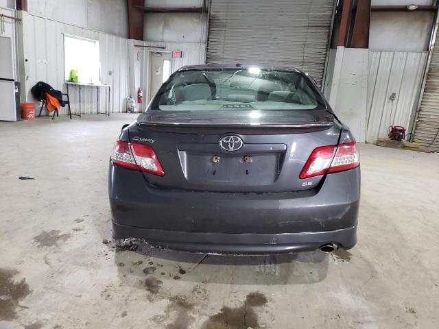 4T1BF3EK1BU226624 - 2011 TOYOTA CAMRY BASE GRAY photo 6