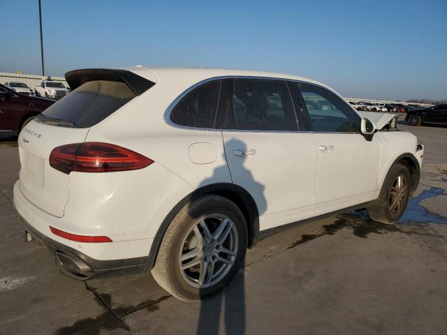 WP1AA2A29GLA08683 - 2016 PORSCHE CAYENNE WHITE photo 3