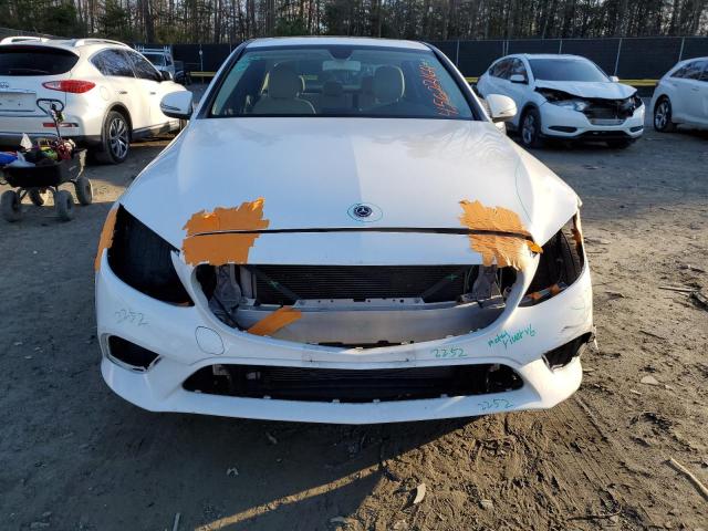 55SWF8EB1KU318729 - 2019 MERCEDES-BENZ C 300 4MATIC WHITE photo 5