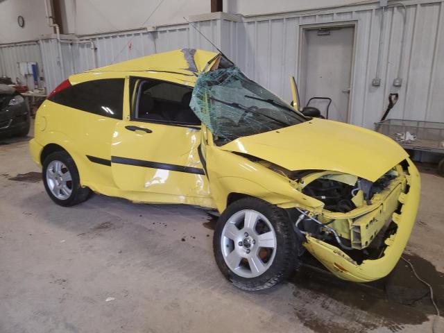 3FAFP31373R187067 - 2003 FORD FOCUS ZX3 YELLOW photo 4