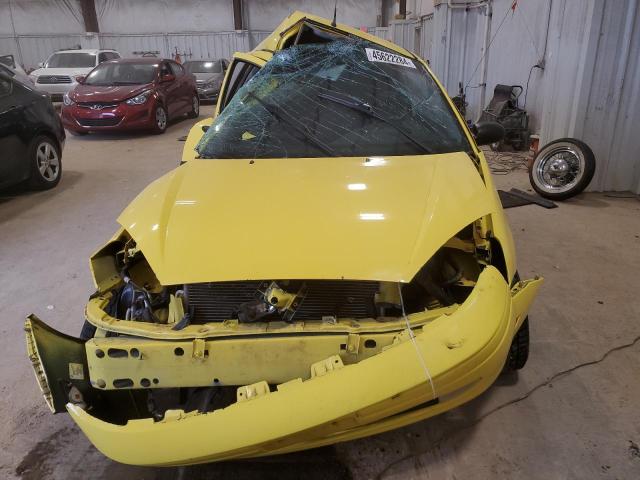 3FAFP31373R187067 - 2003 FORD FOCUS ZX3 YELLOW photo 5