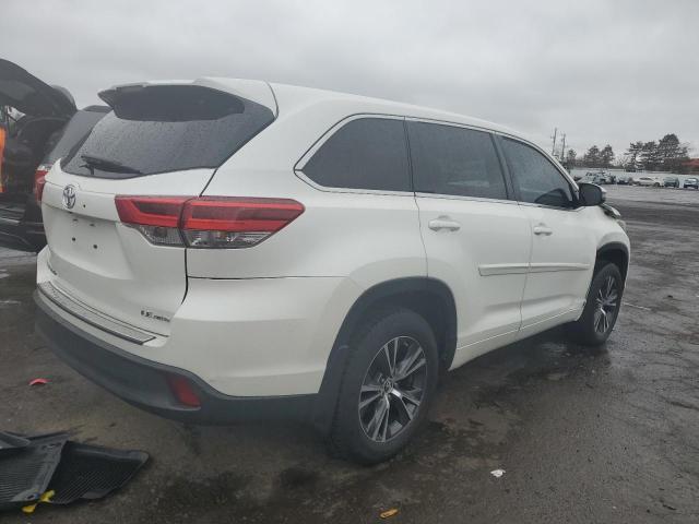 5TDBZRFH8JS850733 - 2018 TOYOTA HIGHLANDER LE WHITE photo 3