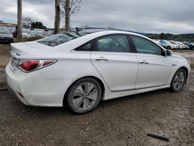 KMHEC4A43EA103481 - 2014 HYUNDAI SONATA HYBRID WHITE photo 3