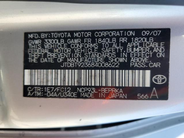 JTDBT923684008622 - 2008 TOYOTA YARIS SILVER photo 12