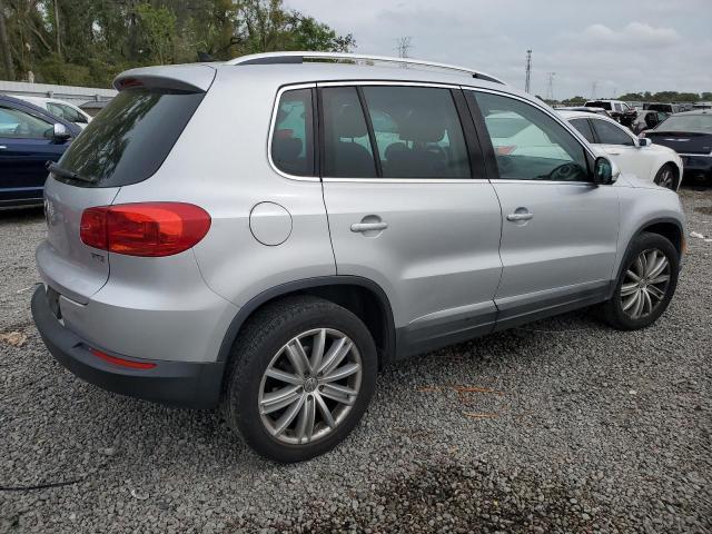 WVGAV7AX1GW504571 - 2016 VOLKSWAGEN TIGUAN S SILVER photo 3