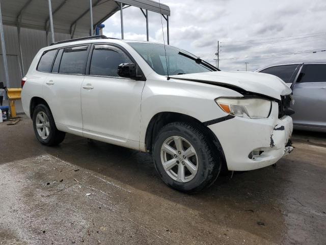 JTEES41A282038906 - 2008 TOYOTA HIGHLANDER WHITE photo 4