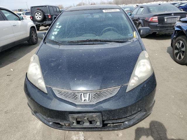 JHMGE8G38BS001062 - 2011 HONDA FIT BLACK photo 5