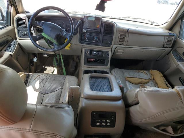 1GKEC13Z74J330543 - 2004 GMC YUKON SILVER photo 8