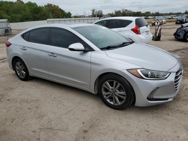 KMHD84LFXHU252341 - 2017 HYUNDAI ELANTRA SE SILVER photo 4