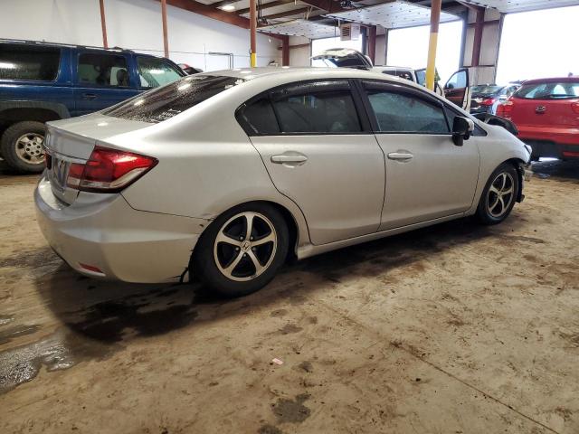 19XFB2F75FE270233 - 2015 HONDA CIVIC SE SILVER photo 3