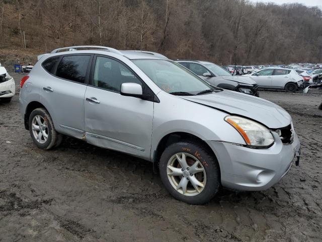 JN8AS5MV5BW678538 - 2011 NISSAN ROGUE S SILVER photo 4